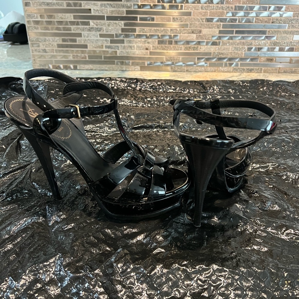 YSL semi used shoes. Size 41 1/2 black patent leather.